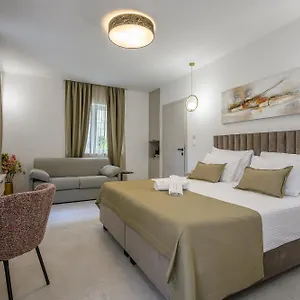 4* Guest house Antique Luxury