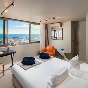 4* Guest house Royal Suites-sky